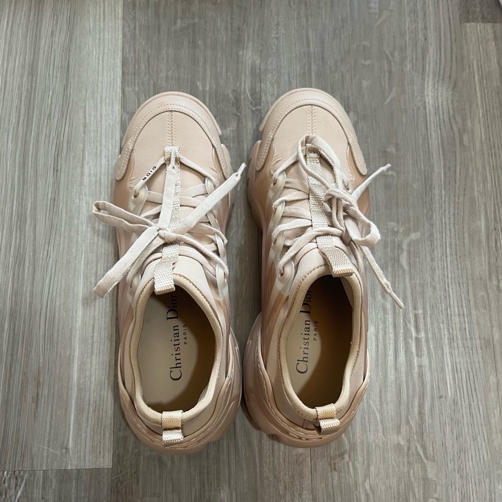 Dior D-Connect sneakers